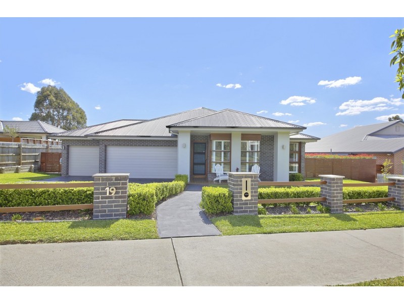 19 CHISOLM STREET, Wilton NSW 2571