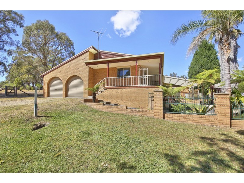 75 LAKES STREET, Thirlmere NSW 2572