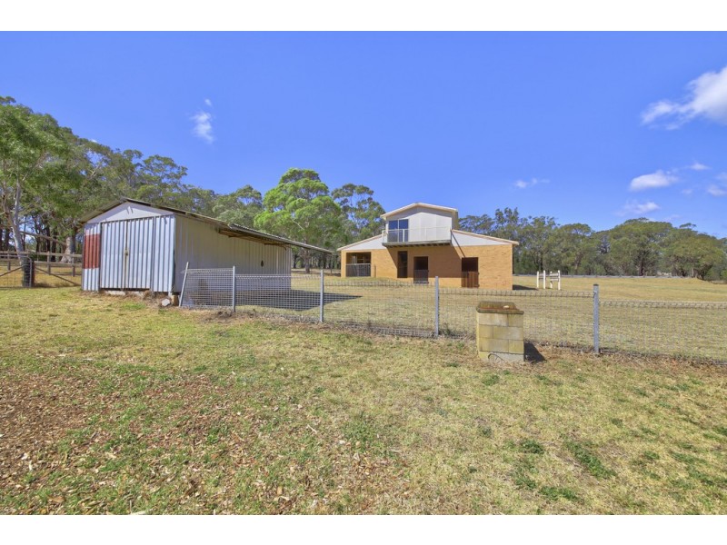 75 LAKES STREET, Thirlmere NSW 2572