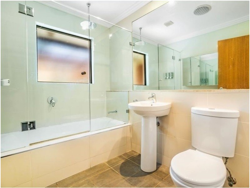 9 Coull Street, Picton NSW 2571