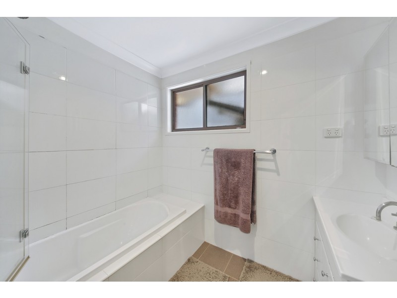 4 RAMSAY STREET, Picton NSW 2571