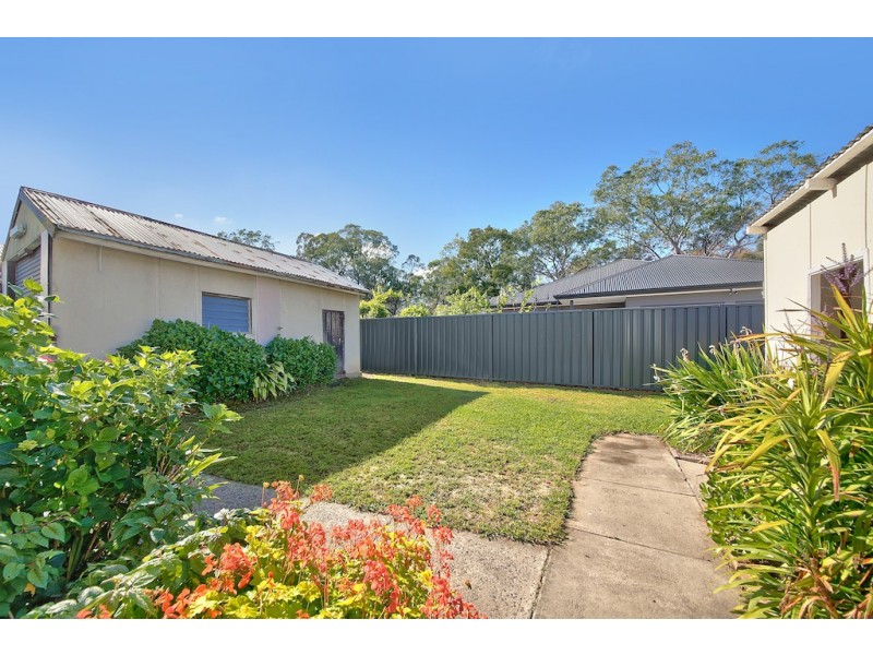 10 RITA STREET, Thirlmere NSW 2572