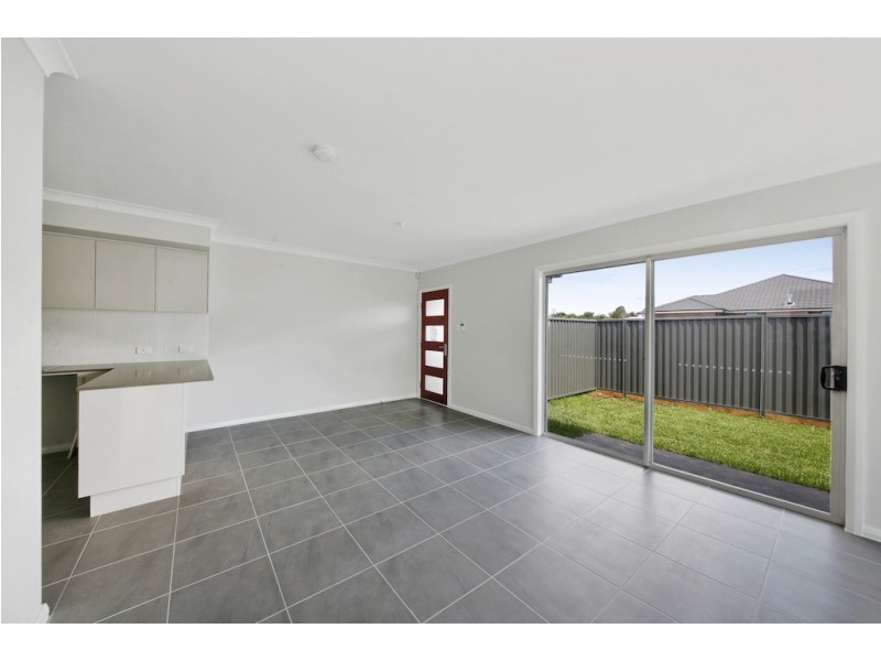 12A Manorina Place, Tahmoor NSW 2573