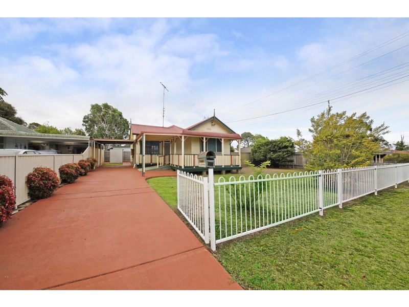 55 Thirlmere Way, Tahmoor NSW 2573