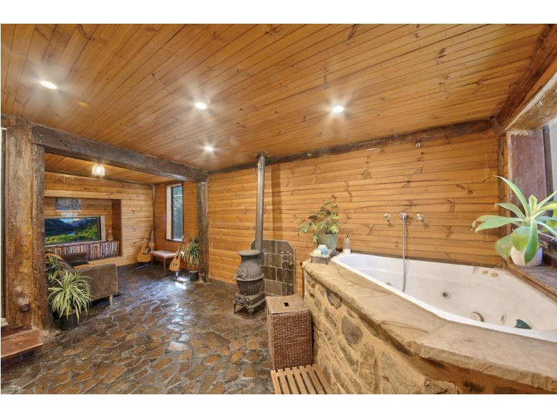 332 Bridge Street, Thirlmere NSW 2572