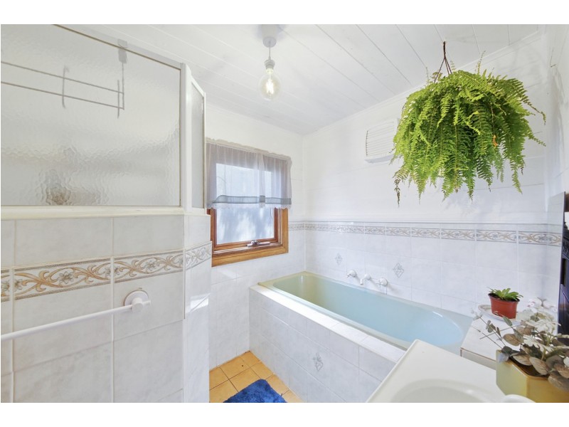 332 Bridge Street, Thirlmere NSW 2572