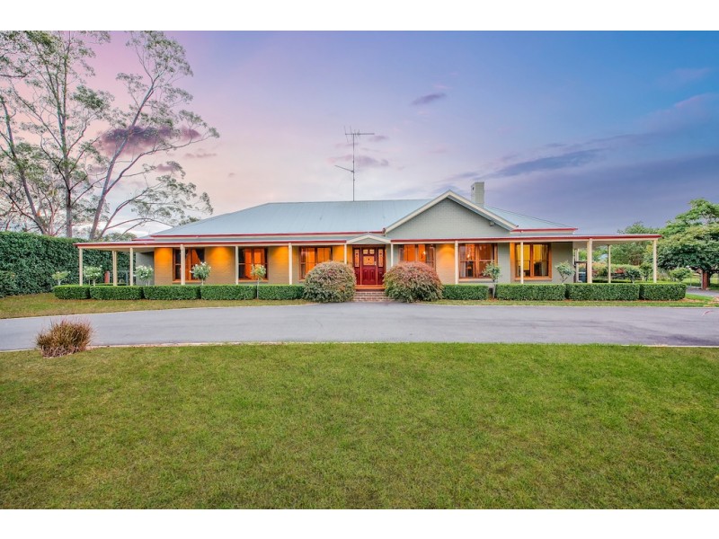 3 The Vines, Picton NSW 2571