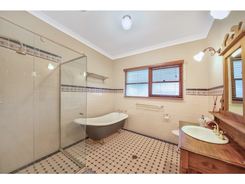 3 The Vines, Picton NSW 2571