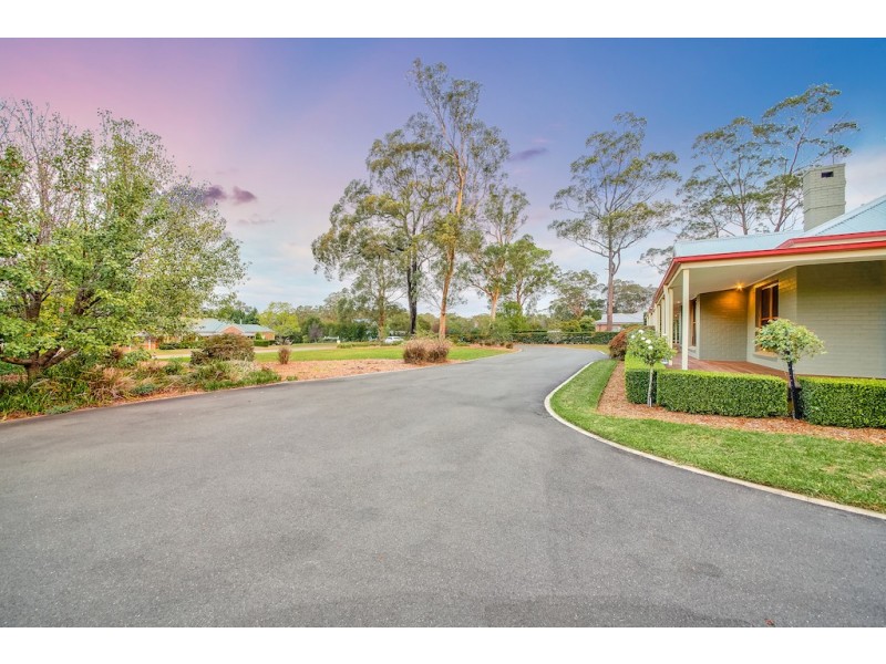 3 The Vines, Picton NSW 2571