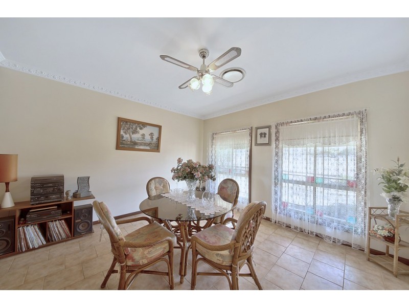 20 Lyrebird Road, Pheasants Nest NSW 2574