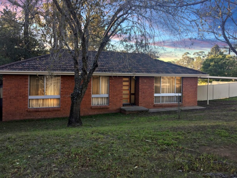 17 ALMA PLACE, Thirlmere NSW 2572