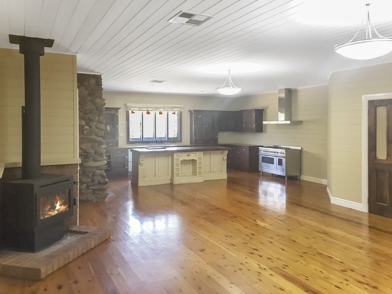 1035 Barkers Lodge Road, Picton NSW 2571