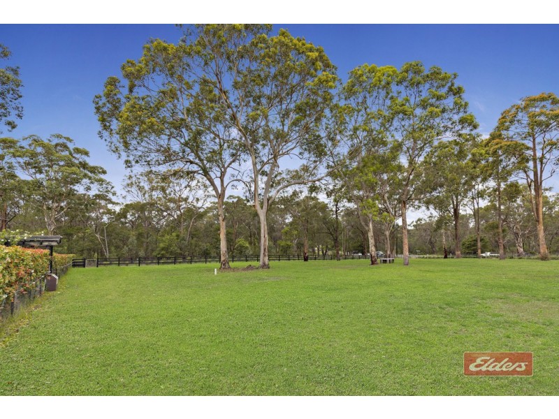 10 OAKS ROAD, Thirlmere NSW 2572