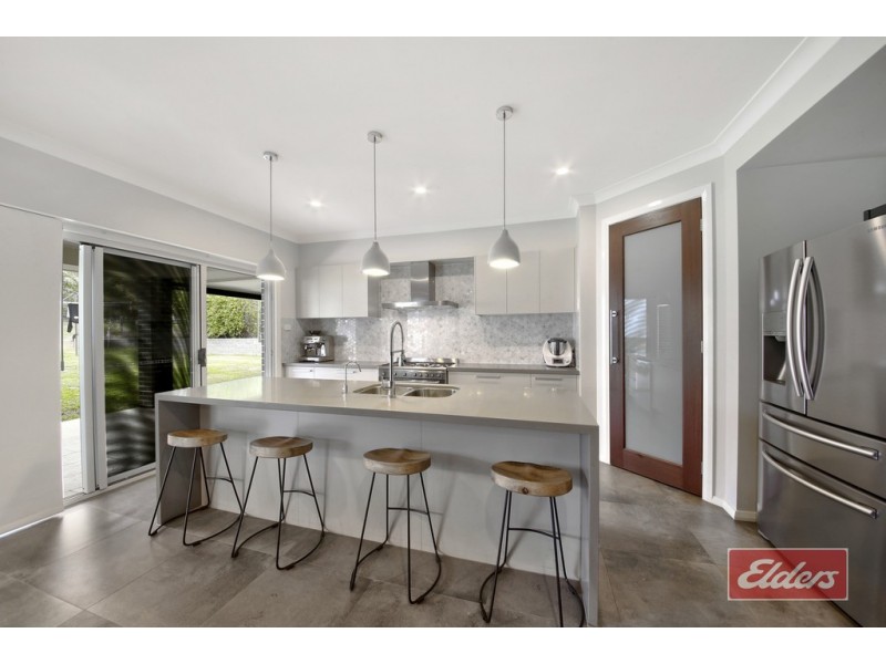 6 Kent Road, Picton NSW 2571