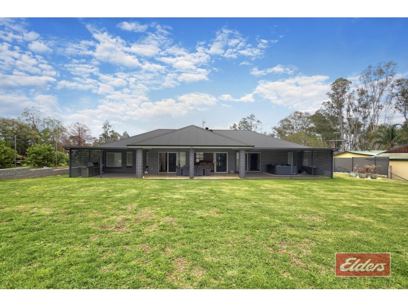 6 Kent Road, Picton NSW 2571