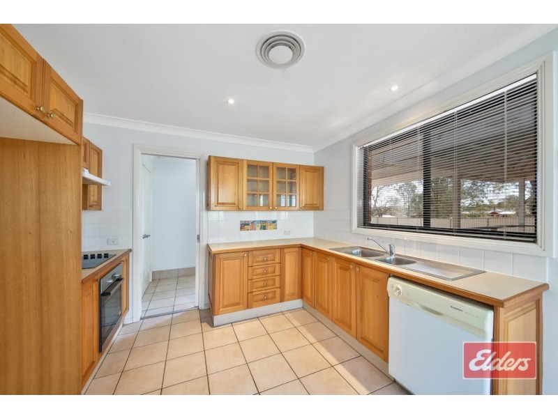 11A CLOSE STREET, Thirlmere NSW 2572