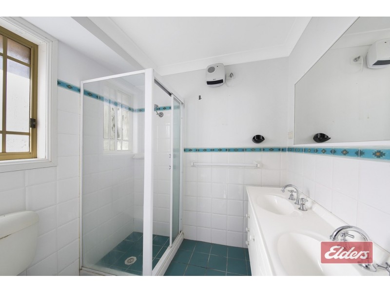 17 Close Street, Thirlmere NSW 2572