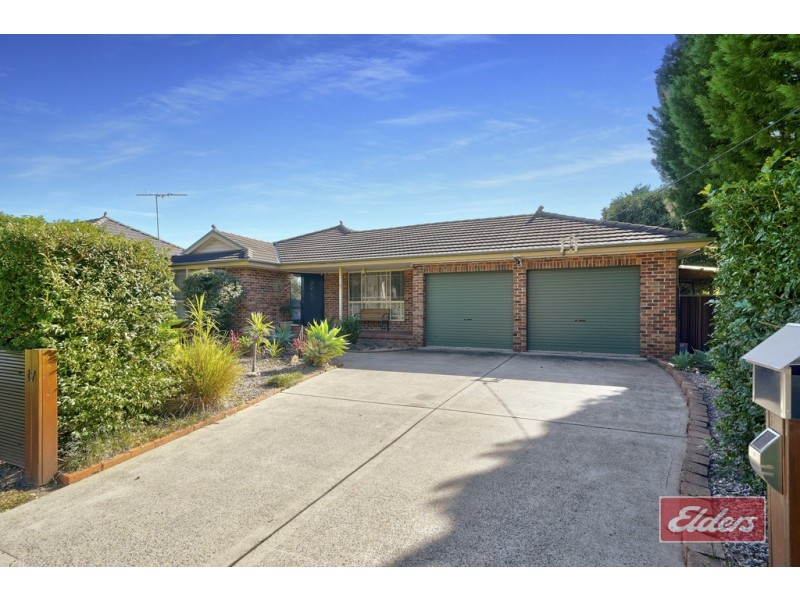17 Close Street, Thirlmere NSW 2572