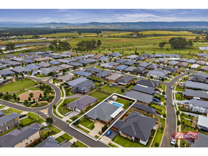 14 SUTTON CRESCENT, Wilton NSW 2571