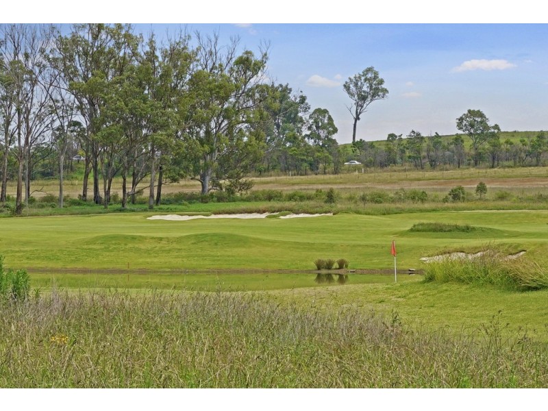 14 SUTTON CRESCENT, Wilton NSW 2571