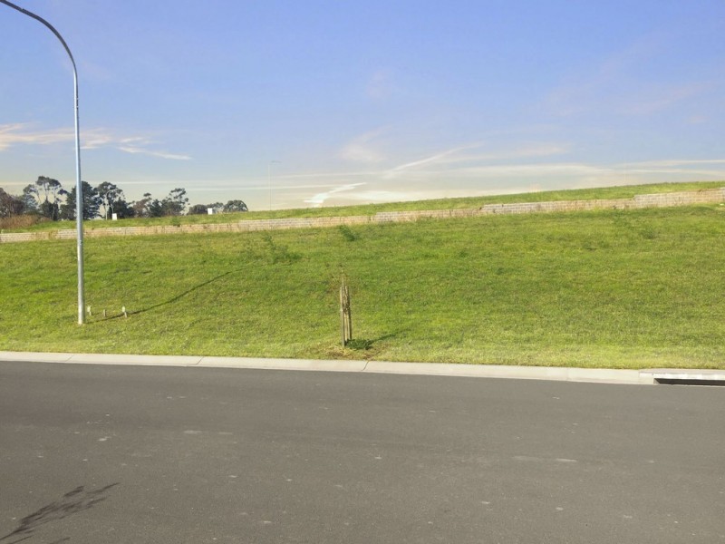 17 Constance Street, Thirlmere NSW 2572