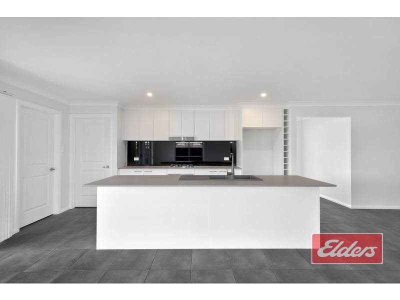 40 HIGHLAND CRESCENT, Thirlmere NSW 2572