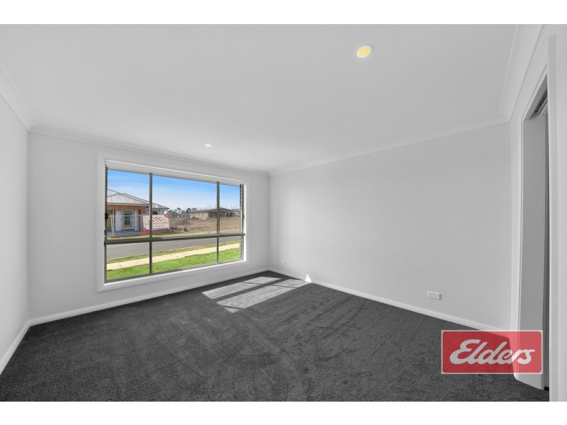 40 HIGHLAND CRESCENT, Thirlmere NSW 2572