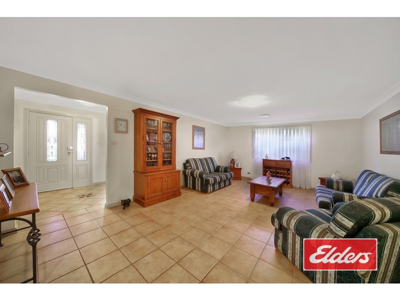 4 SWAINE DRIVE, Wilton NSW 2571