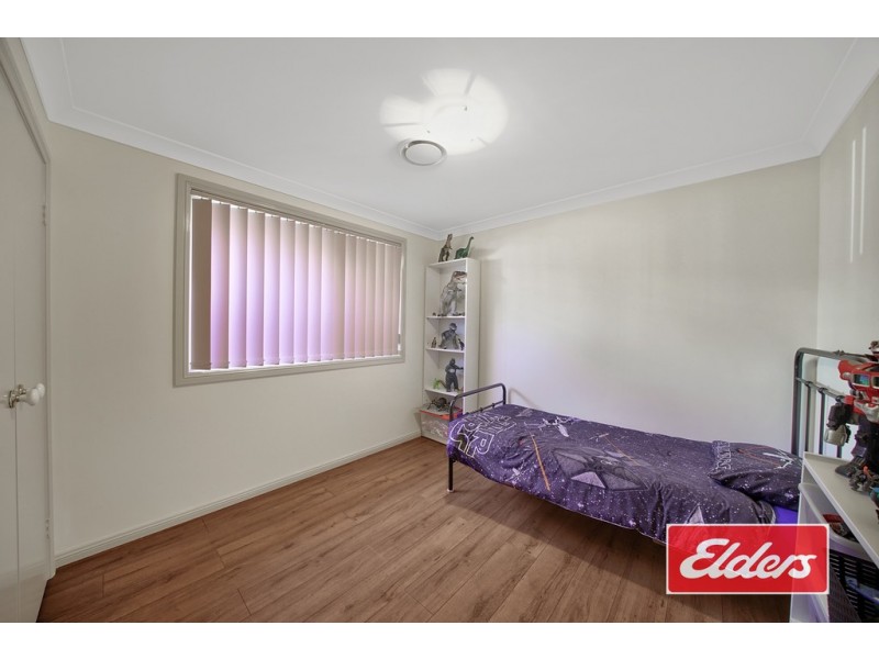 4 SWAINE DRIVE, Wilton NSW 2571