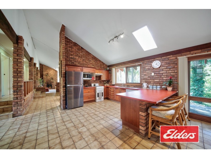 32 WOLLONDILLY AVENUE, Wilton NSW 2571