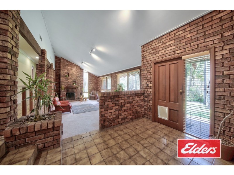 32 WOLLONDILLY AVENUE, Wilton NSW 2571