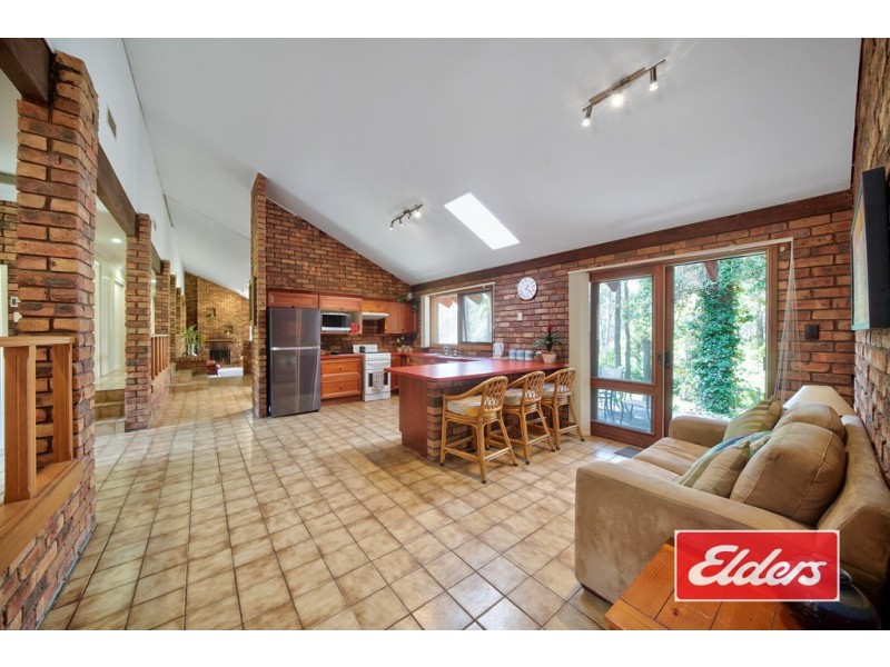 32 WOLLONDILLY AVENUE, Wilton NSW 2571