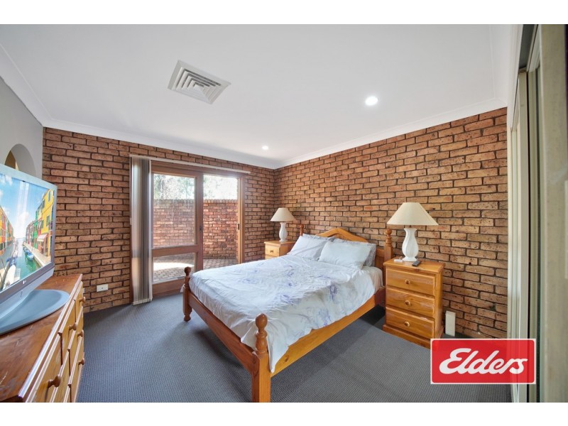 32 WOLLONDILLY AVENUE, Wilton NSW 2571