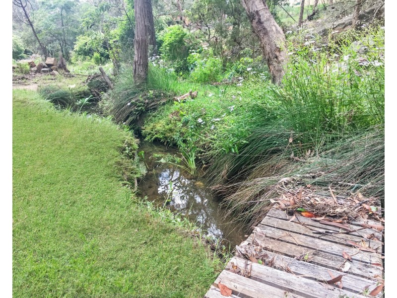 66 WEST PARADE, Buxton NSW 2571