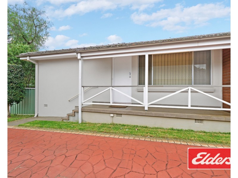 2/361 Thirlmere Way, Thirlmere NSW 2572