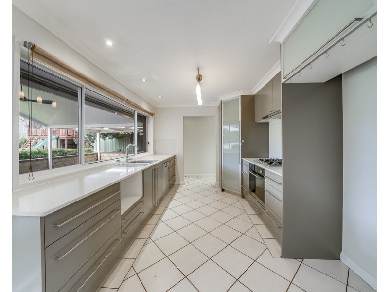 9 HADDON PLACE, Picton NSW 2571