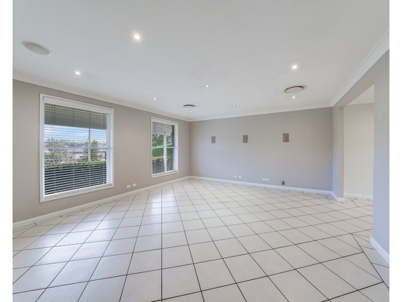 9 HADDON PLACE, Picton NSW 2571