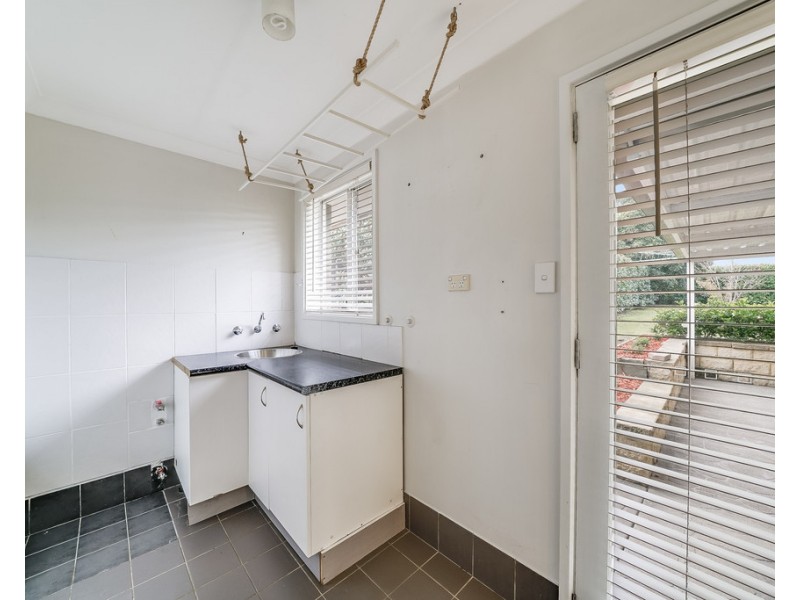 9 HADDON PLACE, Picton NSW 2571