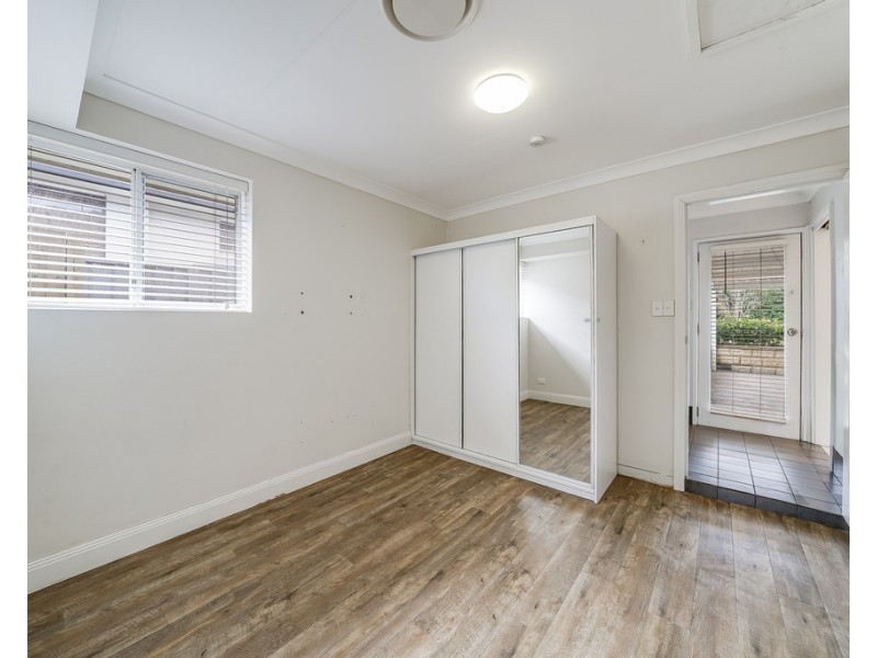 9 HADDON PLACE, Picton NSW 2571