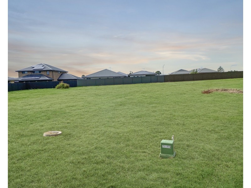 19 Alfred Place, Thirlmere NSW 2572