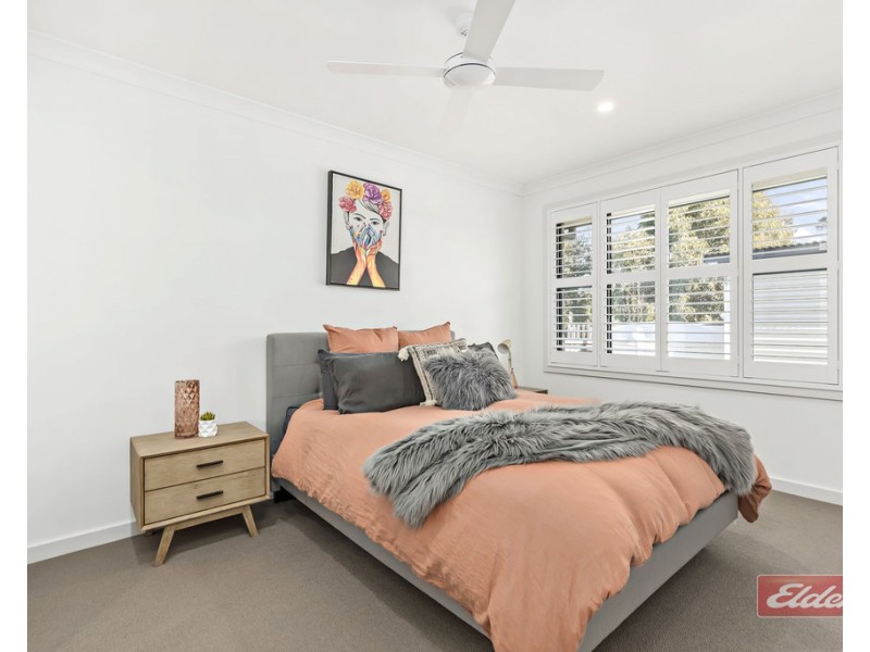 8 WINTLE ROAD, The Oaks NSW 2570