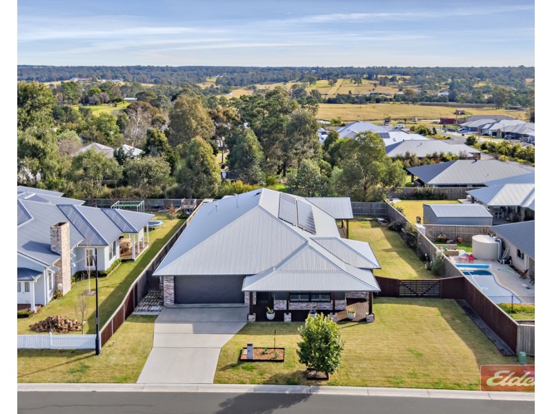 8 WINTLE ROAD, The Oaks NSW 2570