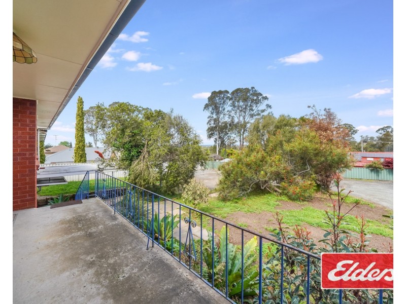 9 TAHMOOR ROAD, Tahmoor NSW 2573