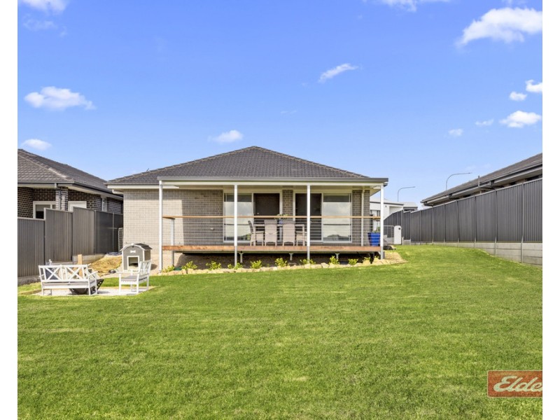 25 Highland Crescent, Thirlmere NSW 2572