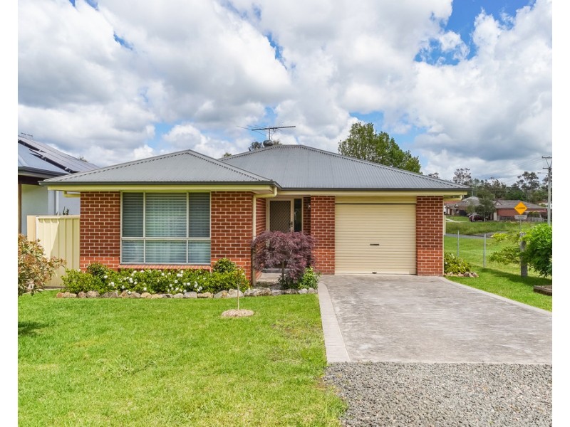 21 Wild Street, Picton NSW 2571