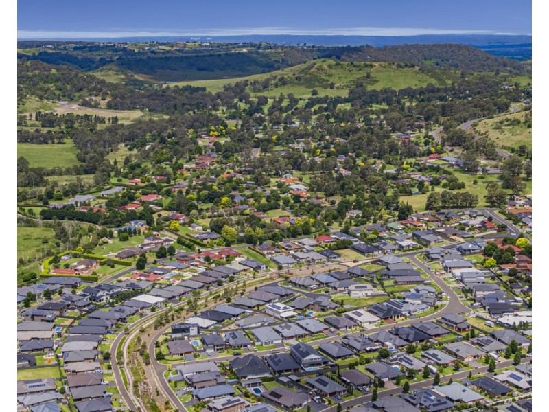 37 CHAROLAIS WAY, Picton NSW 2571