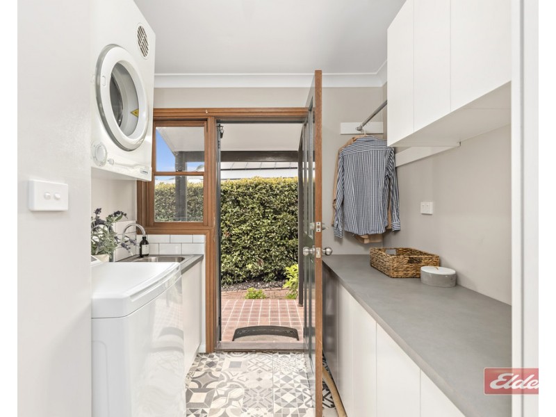 4 Natasha Place, Picton NSW 2571