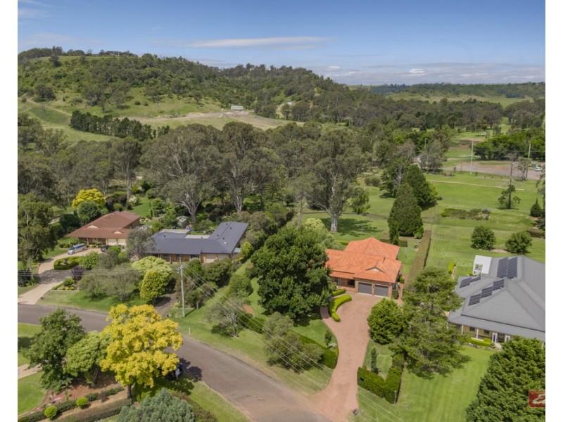 4 Natasha Place, Picton NSW 2571