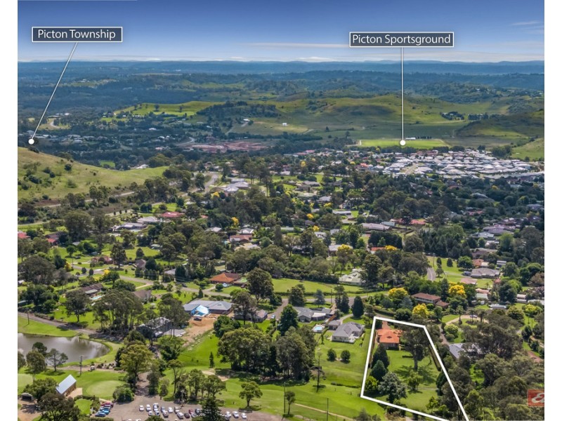 4 Natasha Place, Picton NSW 2571