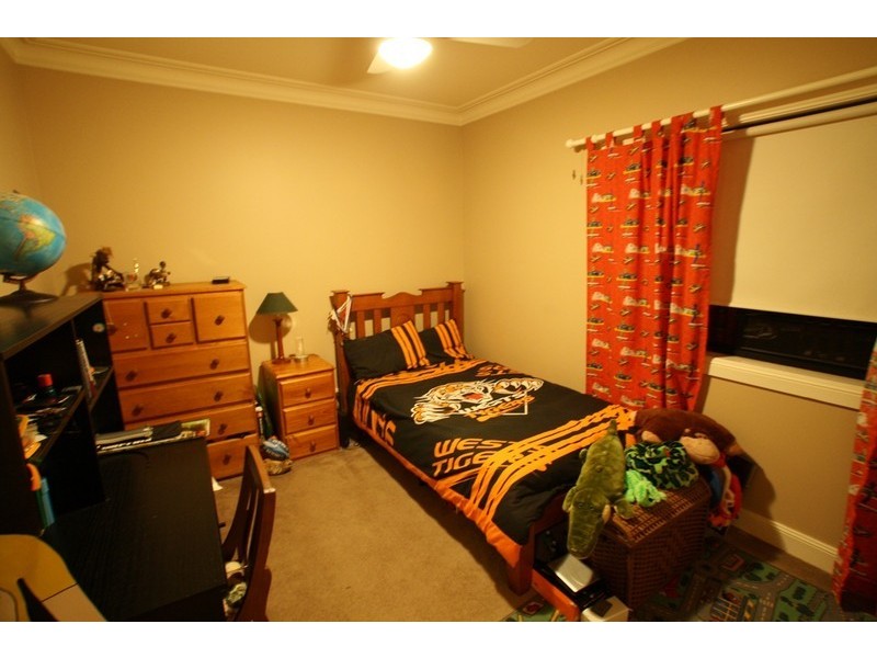 40 Hill Street, Picton NSW 2571